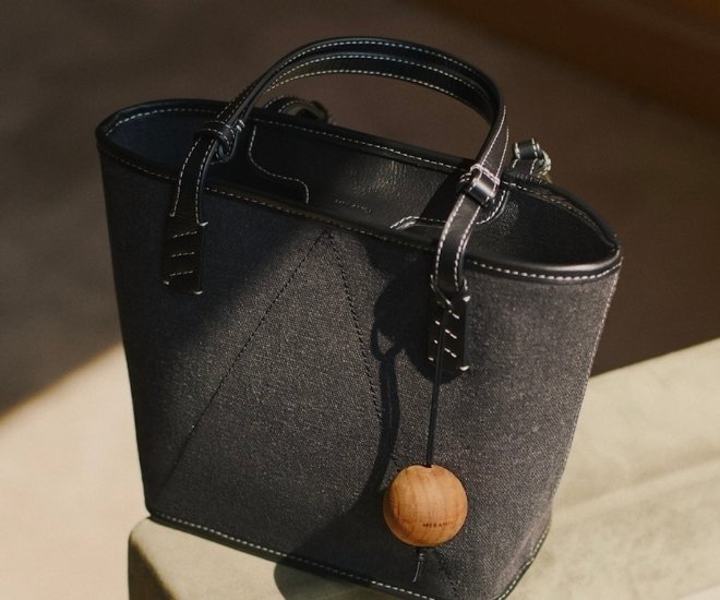 In Motion, With Intention: MERANDI Introduces the 30 Mini Canvas Bag Ahead of Paris Debut